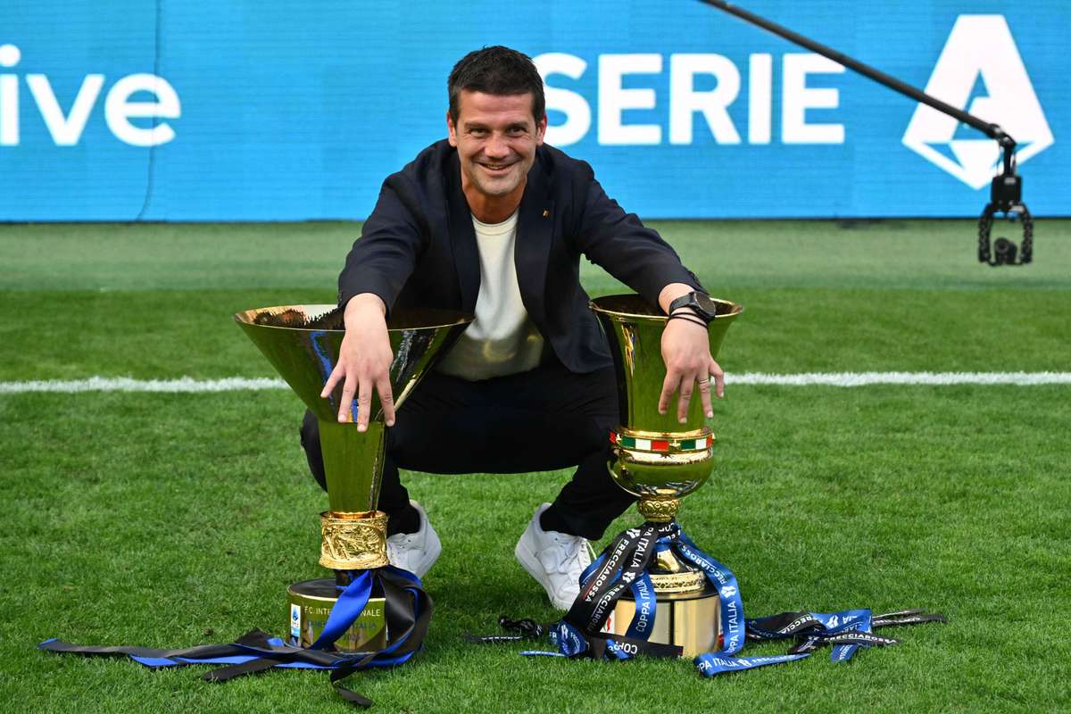 Întâlnire crucială între Cristian Chivu și conducerea de la Inter 2 Intalnire cruciala intre Cristian Chivu si conducerea de la Inter1779196222