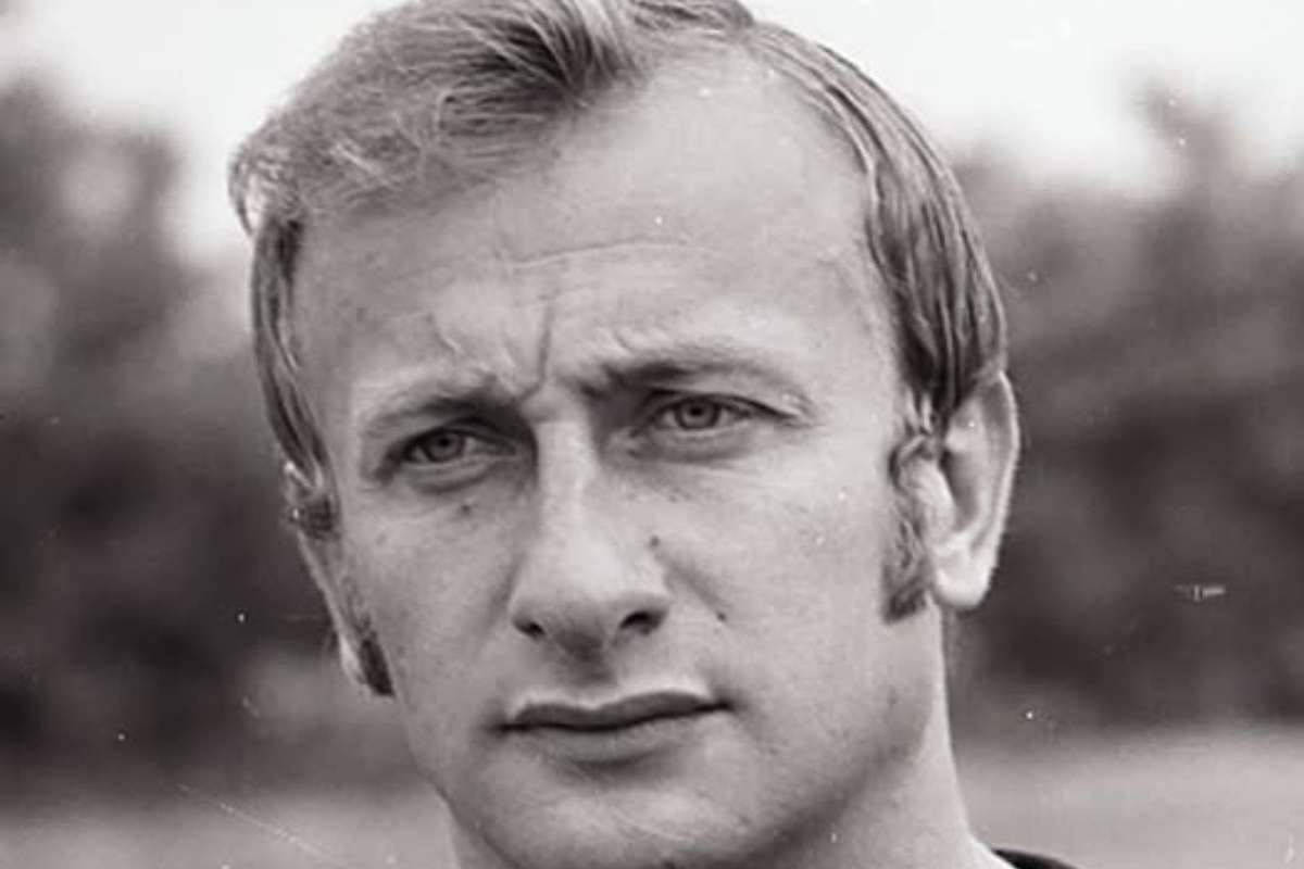 Marin Andrei, portar la Rapid, Steaua, Dinamo și Progresul, a murit la vârsta de 85 de ani. 3 Marin Andrei portar la Rapid Steaua Dinamo si Progresul a murit la varsta de 85 de ani1778770527
