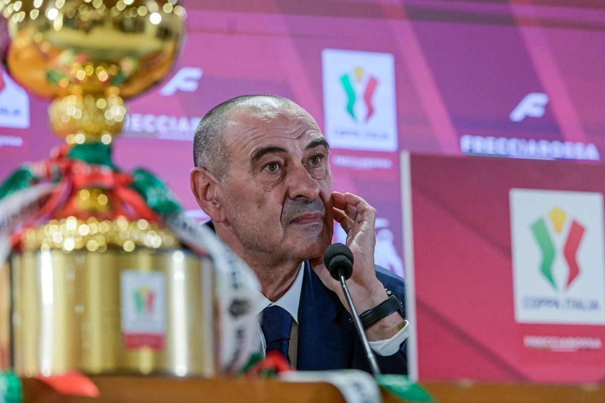 Sarri amenință că va boicota derby-ul cu Roma din cauza orei de început: ”Nu vin!” 2 Sarri ameninta ca va boicota derby ul cu Roma din cauza ore i de inceput Nu vin1778836222