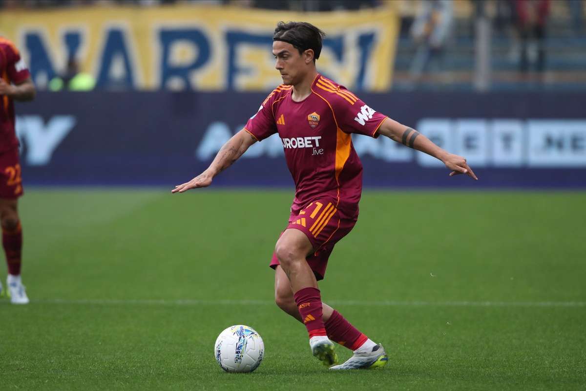 Viitorul lui Paulo Dybala la Roma va fi hotărât în curând. 2 Viitorul lui Paulo Dybala la Roma va fi hotarit in curand1778771419