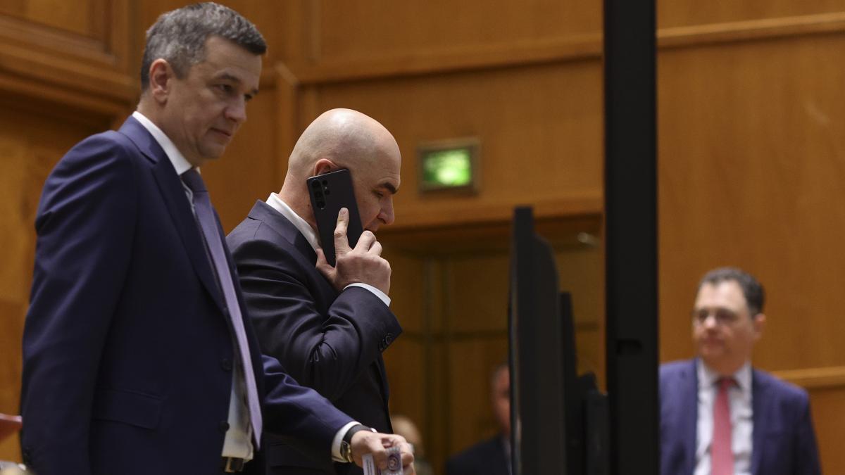 negocieri complexe inainte de motiune surse liberalii au reusit sa convinga 10 parlamentari1777901989