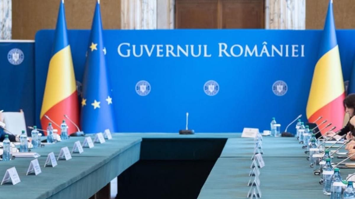 Care sunt pașii pentru constituirea Guvernului în România, de la numirea premierului până la... 3 Care sunt pasii pentru constituirea Guvernului in Romania de la numirea premierului pana la1780911775