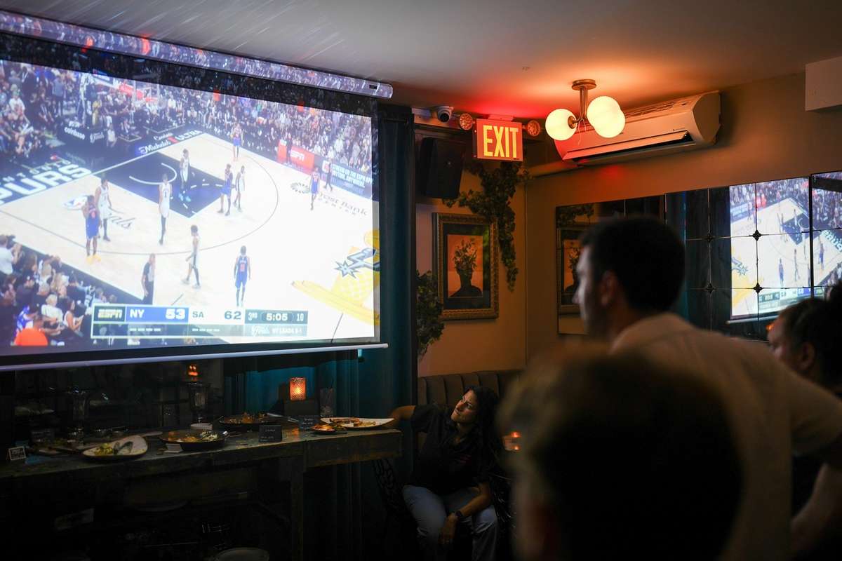 Finala NBA între NY Knicks și San Antonio Spurs, cea mai urmărită din 1998 încoace 2 Finala NBA intre NY Knicks si San Antonio Spurs cea mai urmata din 1998 incoace1781685736