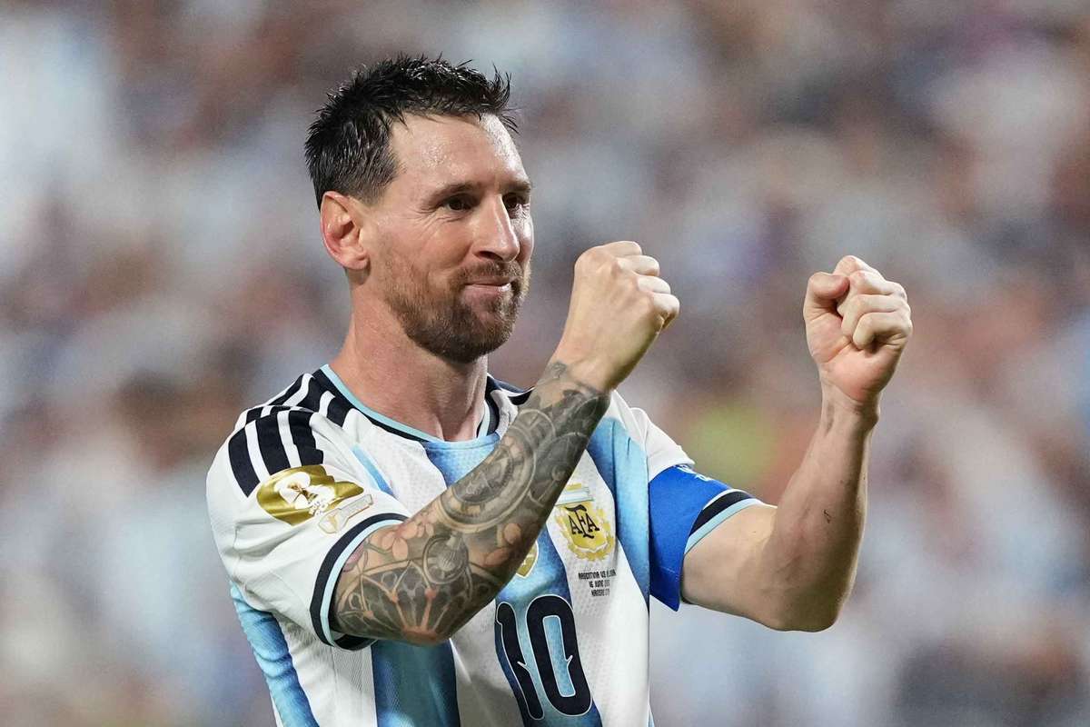 Lionel Messi, impresionant! Hattrick și record de goluri la Cupa Mondială 2 Lionel Messi impresionant Hattrick si record de goluri la Cupa Mondiala1781668632
