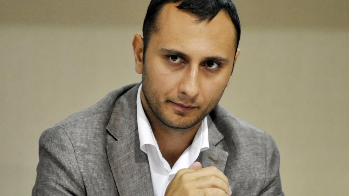 Ministrul Dulceata propus pentru Ministerul Mediului intr un posibil Guvern Tomac are trei locuri de munca si castiga1781099853
