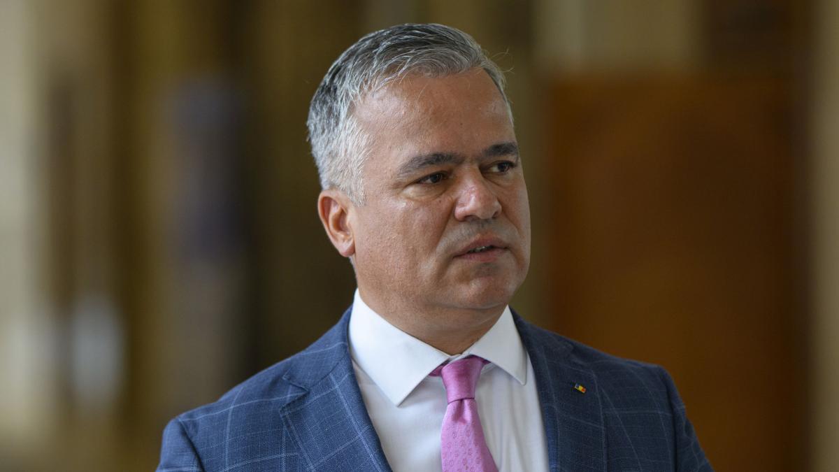 Politolog: Procesul de destrămare a PNL a început odată cu numirea lui Veștea 3 Politolog Procesul de destramare a PNL a inceput odata cu numirea lui Vestea1781420233