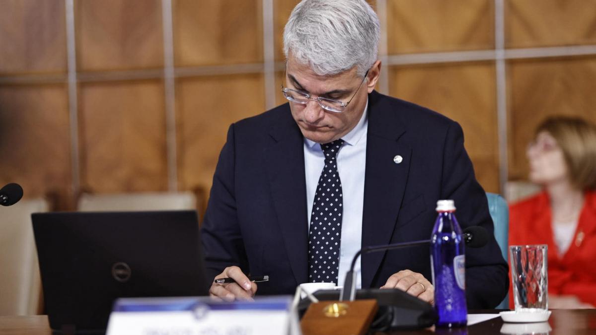 Primul acord intre sindicate si ministrul Pislaru privind legea salarizarii Vor fi efectuate modificari1781029656