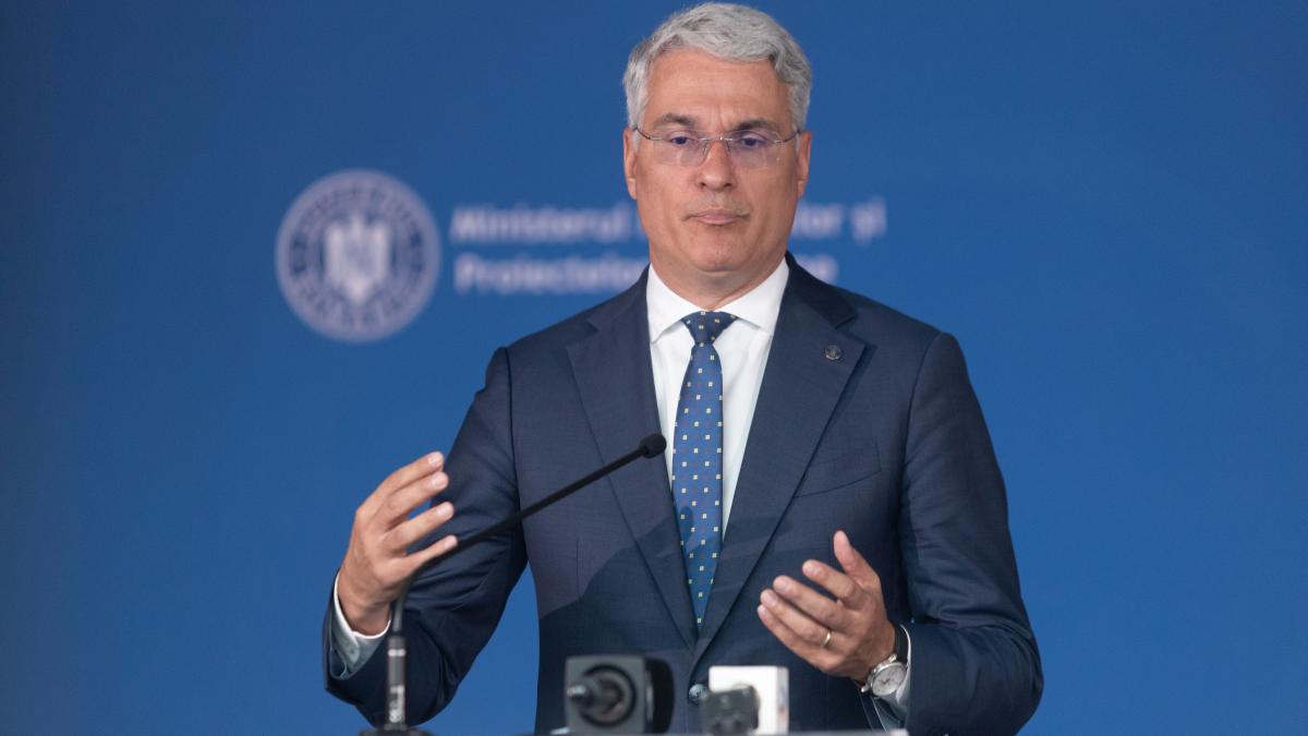 Pîslaru: România a atins o absorbție de peste 60% din PNRR. Vineri, o zi crucială pentru cererea patru... 3 Pslaru Romania a atins o absorbtie de peste 60 din PNRR Vineri o zi cruciala pentru cererea patru1780507642