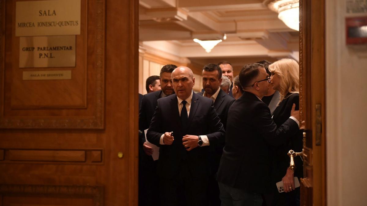 Ședință crucială pentru Guvernul Tomac. Liderii PNL decid dacă susțin guvernul propus. La întâlnire... 2 Sedinta cruciala pentru Guvernul Tomac Liderii PNL decid daca sustin guvernul propus La intalnire1781166461