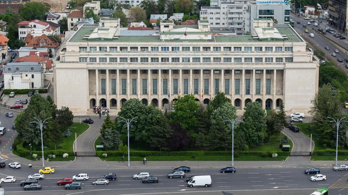 Sondaj Avangarde: Ce opinii au românii despre un prim-ministru independent și un guvern tehnocrat și câți... 4 Sondaj Avangarde Ce opinii au romanii despre un prim ministru independent si un guvern tehnocrat si cati1780301558