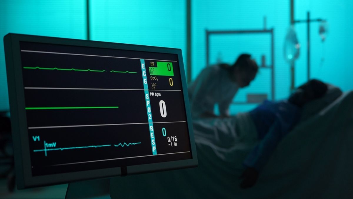 Un barbat readus la viata dupa ce medicii l au declarat mort afirma ca a intalnit persoane din viitor Confesiunile sale sunt infricosatoare Comunicau telepatic1781005358