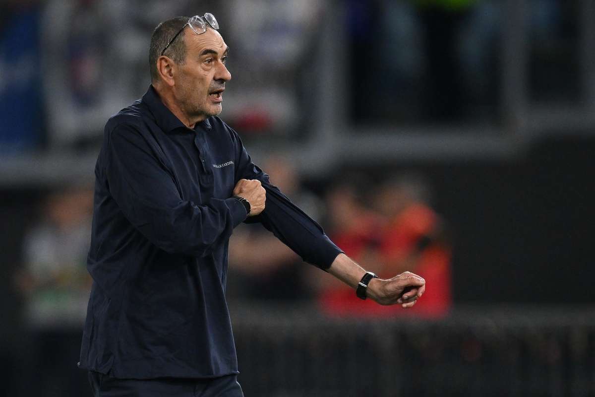 A preluat funcția de antrenor la Atalanta după plecarea de la Lazio. 4 a preluat functia de antrenor la atalanta dupa plecarea de la lazio1781546234