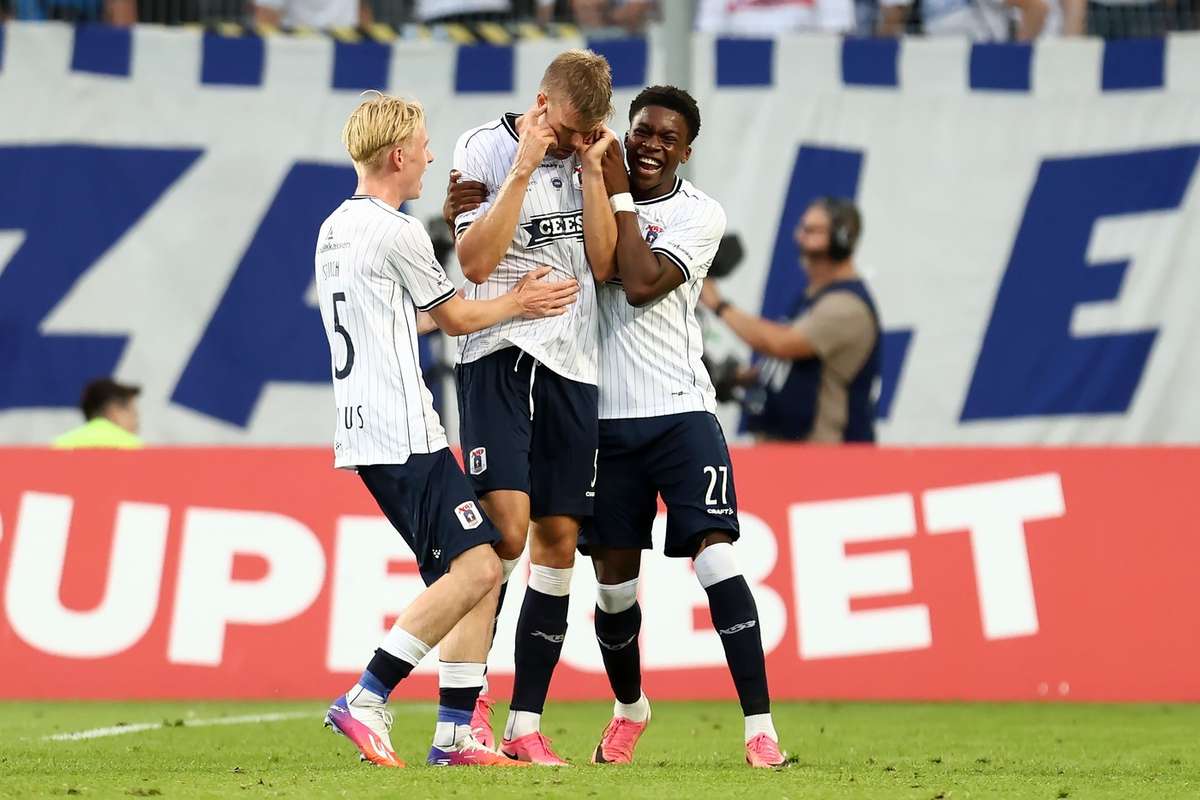 Aarhus a realizat o revenire spectaculoasa in Liga Campionilor Calificare dramatica dupa o infrangere de 1 4 in prima mansa1785356970