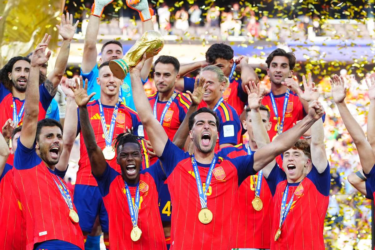 Era de aur a Spaniei! Ibericii au realizat o performanță fără precedent în fotbalul mondial. 2 Era de aur a Spaniei Ibericii au realisat o performanta fara precedent in fotbalul mondial1784545361