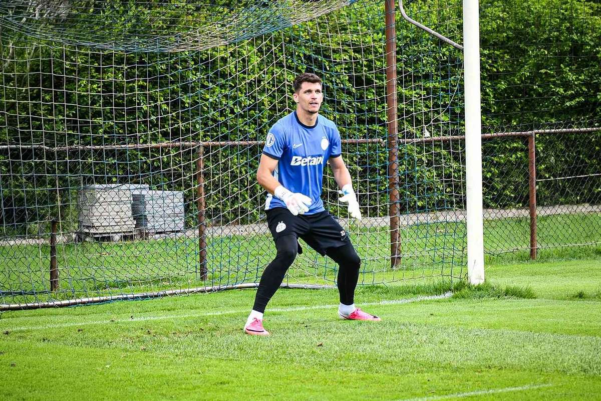FCSB - Royal Union SG: Prima partidă amicală jucată de roș-albaștri 2 FCSB Royal Union SG Prima partida amicala jucata de ros albastri1783250175