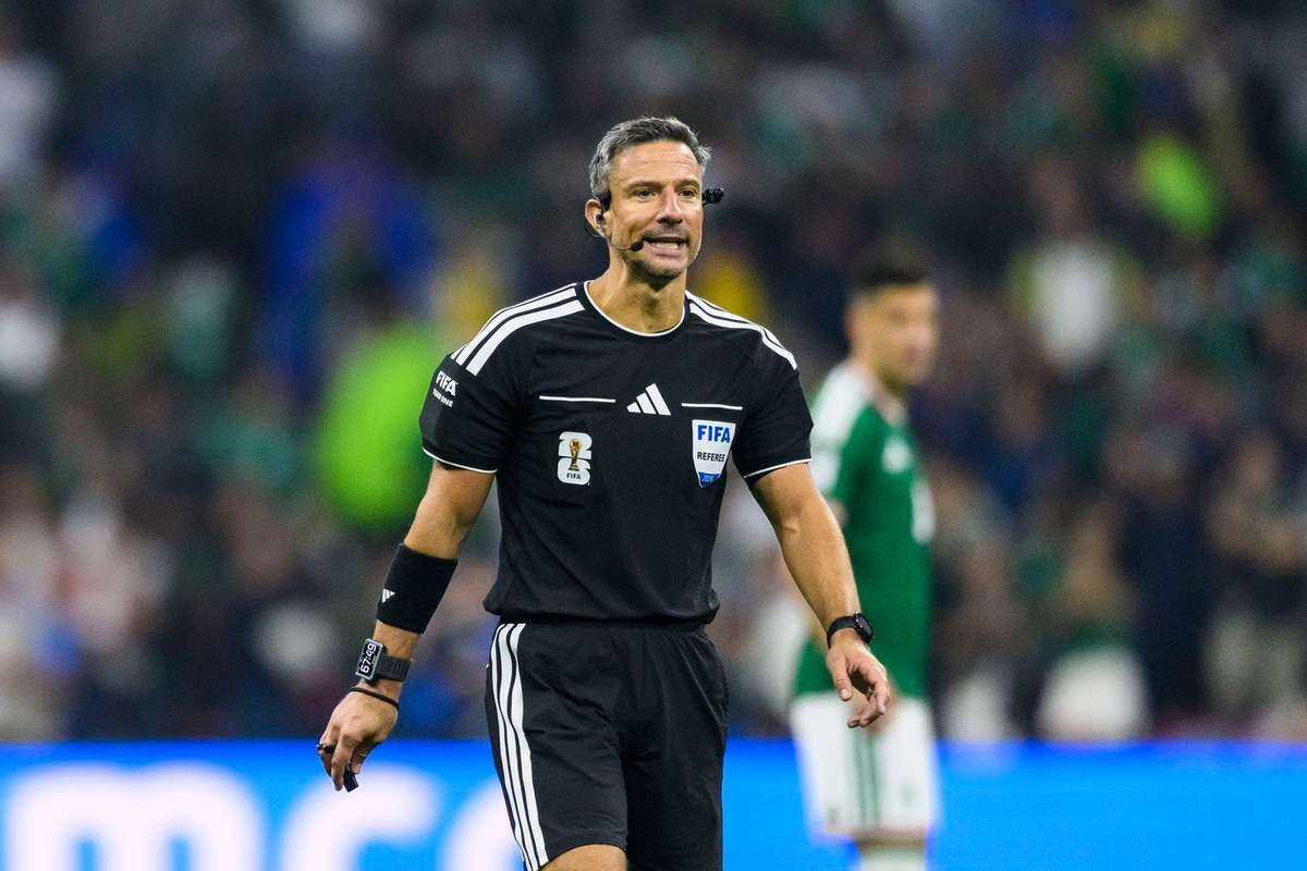FIFA a făcut anunțul! Știm cine va arbitra finala Cupei Mondiale din Spania. 3 FIFA a facut anuntul Stim cine va arbitra finala Cupei Mondiale din Spania1784262686