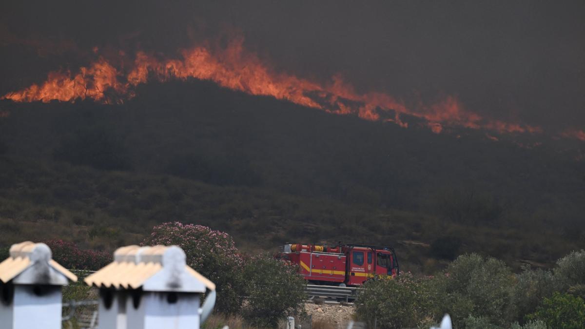 Nicușor Dan oferă sprijin României, Spaniei și altor țări afectate de incendii și fenomene meteorologice extreme. 2 Nicusor Dan ofera sprijin Romaniei Spaniei si altor tari afectate de incendii si fenomene meteorologice