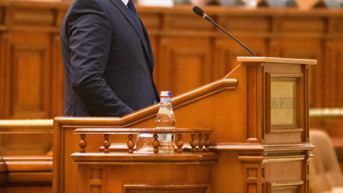 O sesiune extraordinară a Parlamentului pentru legile PNRR ar putea fi convocată la sfârșitul lui... 2 O sesiune extrordinara a Parlamentului pentru legile PNRR ar putea fi convocata la sfarsitul lui1783361782