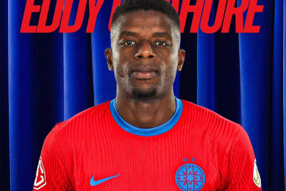 OFICIAL! FCSB l-a prezentat pe jucătorul venit de la Dinamo 3 OFICIAL FCSB l a prezentat pe jucatorul venit de la Dinamo1783964774