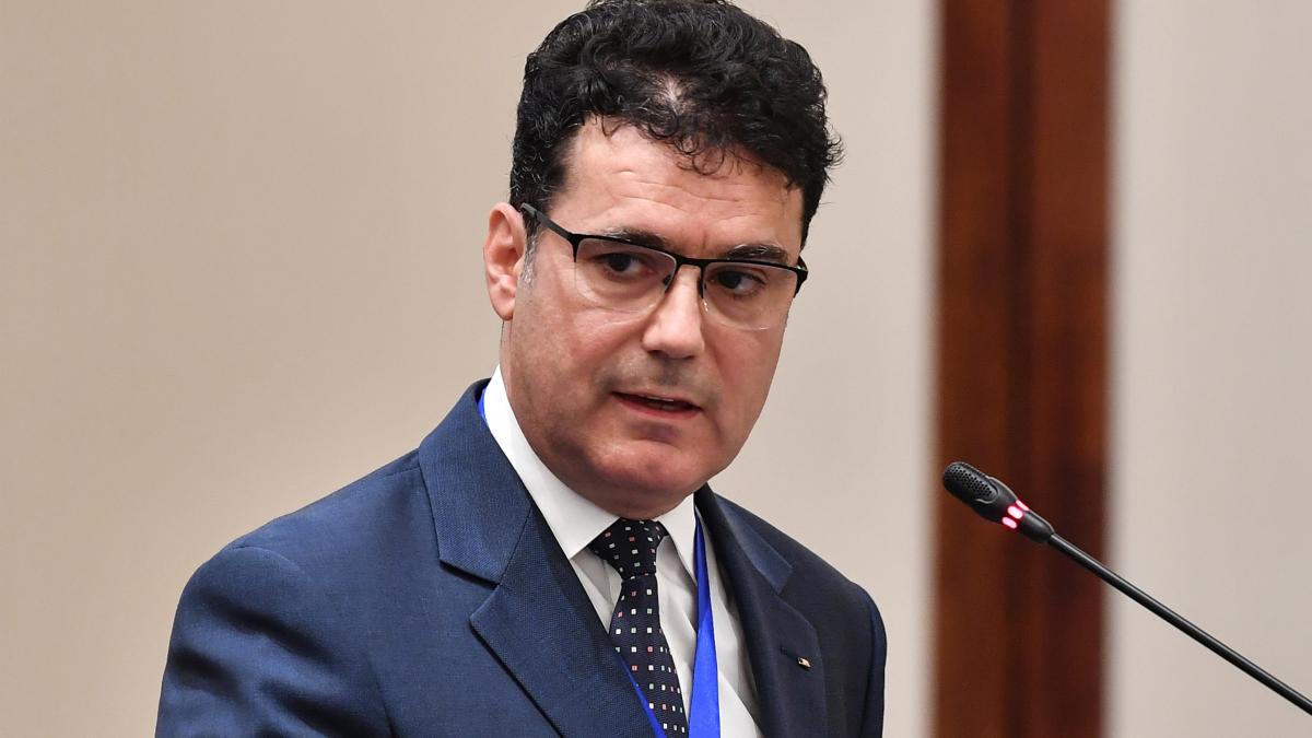 Remus Pricopie propune un Guvern de armistițiu, sprijinit de partidele din fosta coaliție: Poate fi... 2 Remus Pricopie propune un Guvern de armistitiu sprijinit de partidele din fosta coalitie Pote fi1782910974