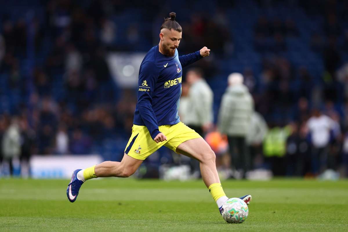 Transferul s-a realizat! Radu Drăgușin revine în Serie A 2 Transferul s a realist Radu Dragusin revine in Serie A1783275371