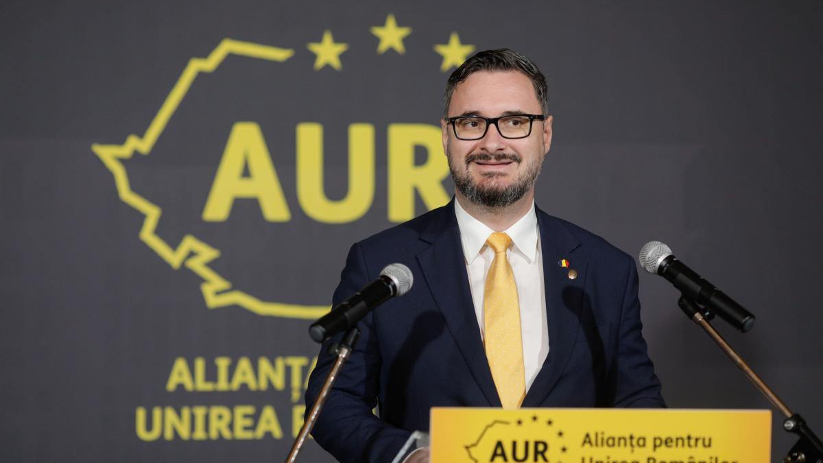 Dosar penal pentru deputatul AUR Dan Tanasă, după ce a incitat la ură împotriva livratorilor asiatici. 2 dosar penal pentru deputatul aur dan tanasa dupa ce a incitat la ura imptriva livratorilor asiatici1784305874
