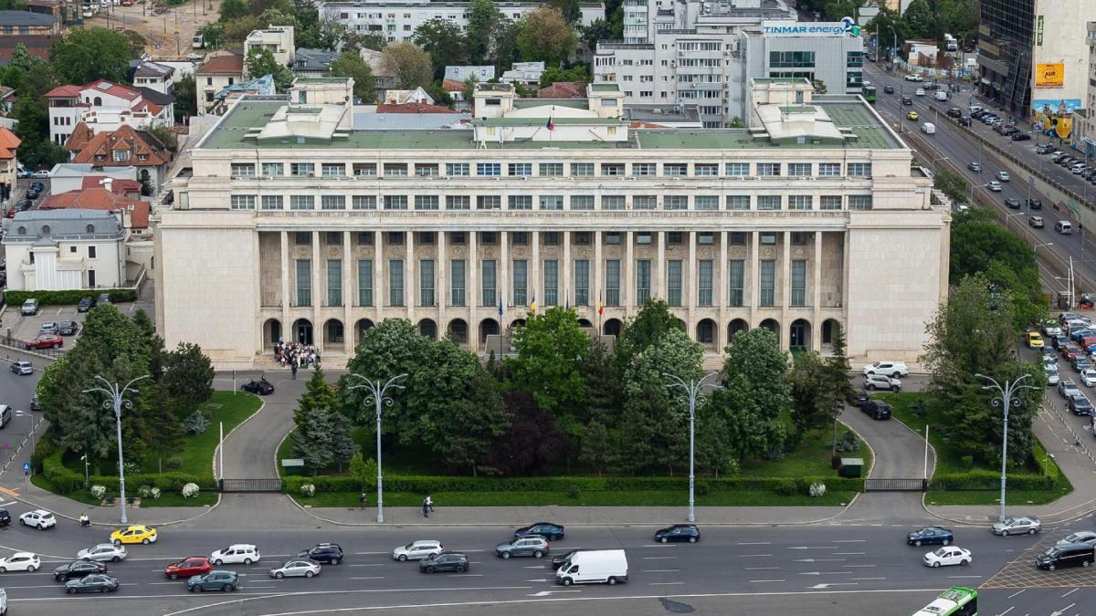 Angajații din Guvern solicită "refugii climatice" în toate instituțiile: "Oamenii să aibă un loc de odihnă,... 2 Angajatii din Guvern solicita refugii climatice in toate institutiile Oamenii sa aiba un loc de odihna1785931208