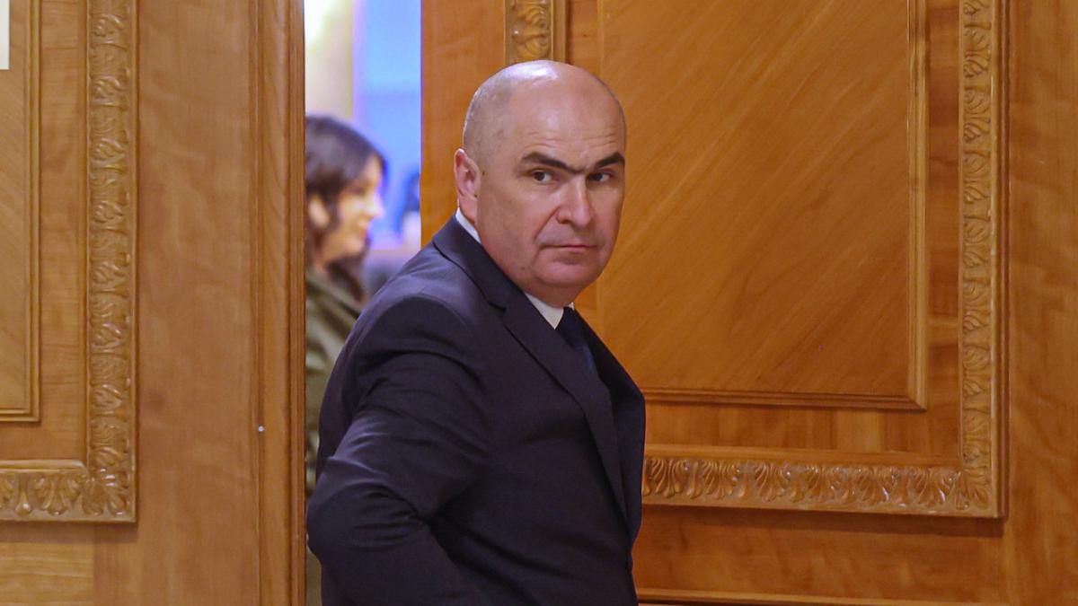 Bolojan: „Legea ANI ar trebui votată, inclusiv cu amendamentul 'anormal'. O vom corecta ulterior.” 2 Bolojan Legea ANI ar trebui votata inclusiv cu amendamentul anormal O vom corecta ulterior1787736610
