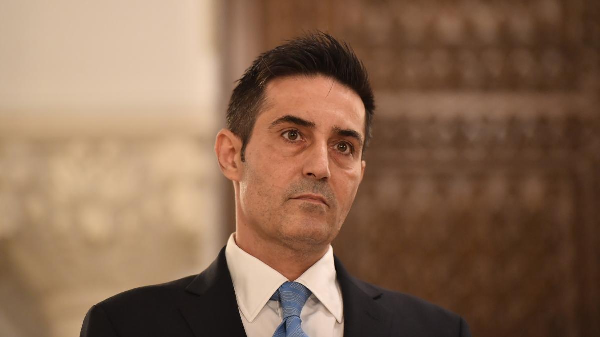 Claudiu Manda, către premierul Ilie Bolojan: "Poate că ar fi momentul să faceți și dumneavoastră un..." 2 Claudiu Manda catre premierul Ilie Bolojan Poate ca ar fi momentul sa faceti si dumneavoastra un1786783465