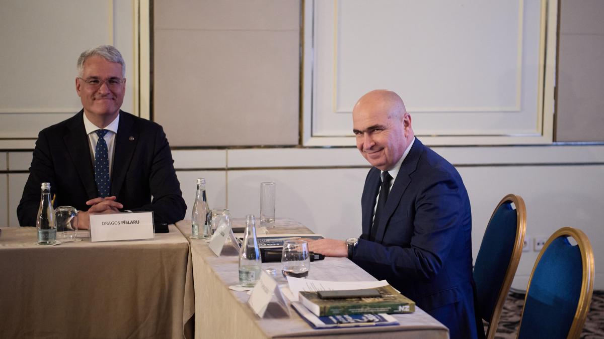 Decizie în PNL: Liberalii au votat noul proiect de lege privind salarizarea, despre care sindicatele afirmă că este „cea mai proastă variantă” 4 Decizie in PNL Liberalii au votat noul proiect de lege privind salarizarea despre care sindicatele afirma ca este cea mai proasta varianta1787310871