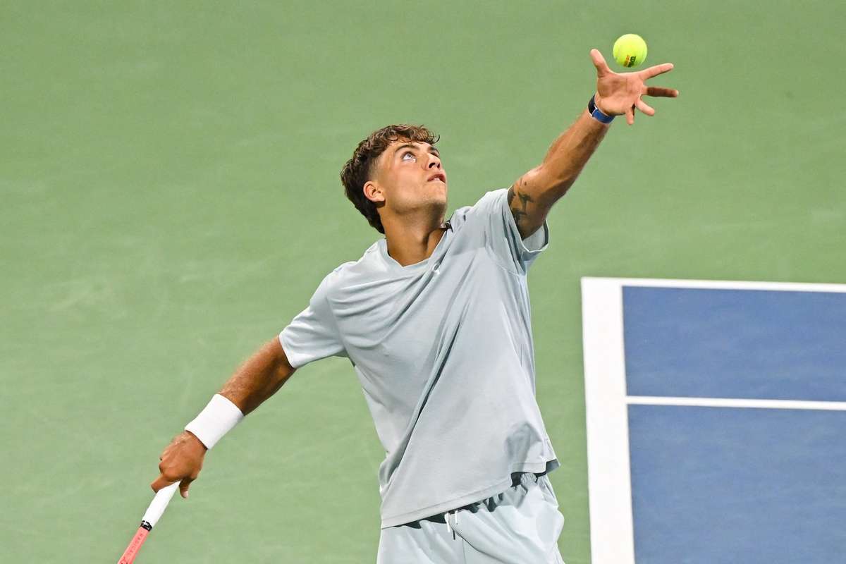 Finalistul de la Roland Garros 2026, eliminat în runda a doua a ATP Masters 1000 de la Montreal 2 Finalistul de la Roland Garros 2026 eliminat in runda a doua a ATP Masters 1000 de la Montreal1785912273