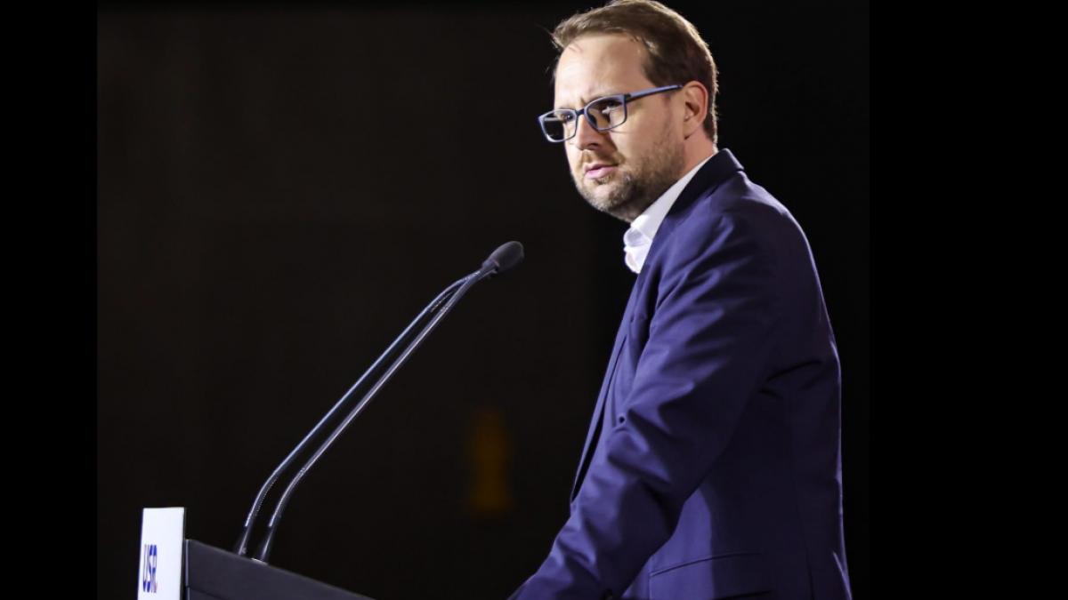 Fritz indeamna sustinatorii sa se opuna abuzurilor PSD prin proteste si mesaje pe retelele sociale Sedinta USR pentru revalidarea mandatului sau1787057973