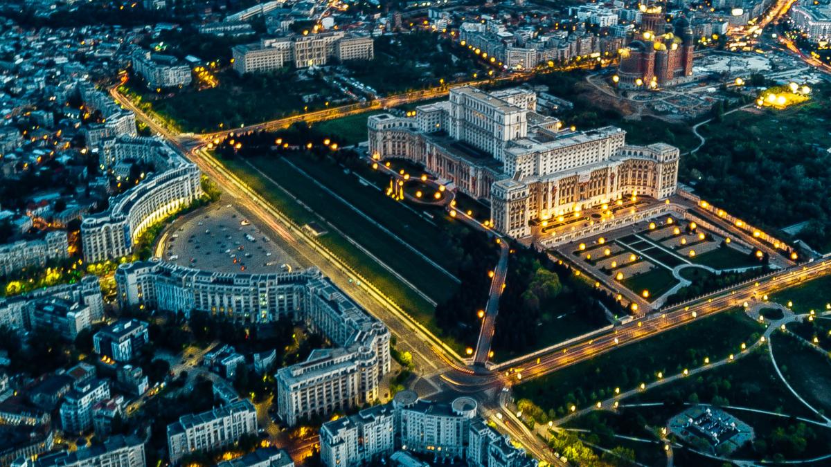 Guvernul a reconfirmat indicatorii tehnico-economici pentru reamenajarea unui corp din Palatul... 3 Guvernul a reconfirmat indicatorii tehnico economici pentru reamenajarea unui corp din Palatul1786730386