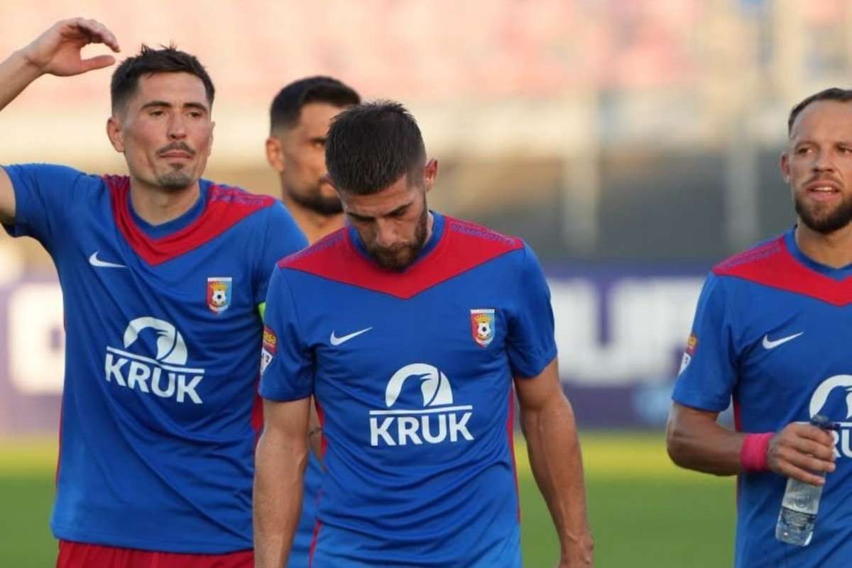 Infrangerea cu CS Dinamo a dus la destituirea antrenorului1787582674