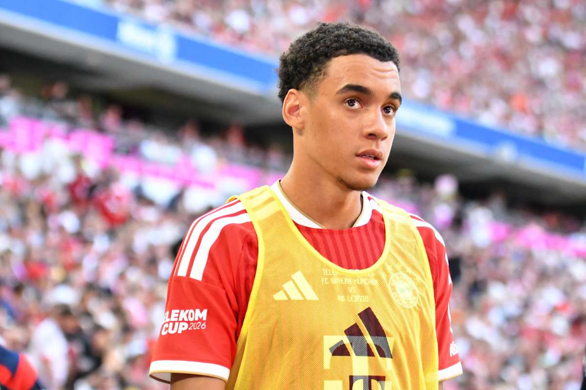 Jamal Musiala s a intors la antrenamente dupa ce a cazut pe teren in timpul unui meci amical al lui Bayern1787066085