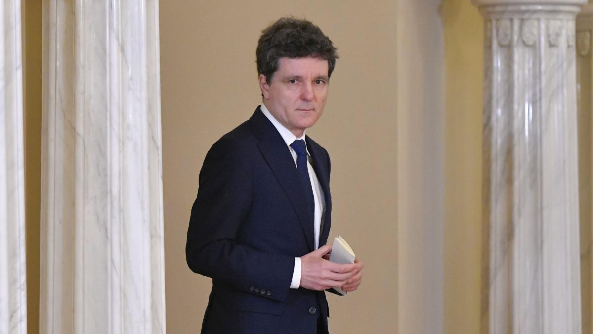 Liderii PSD, PNL, USR și UDMR sunt invitați la Palatul Cotroceni. Nicușor Dan vrea să afle dacă... 3 Liderii PSD PNL USR si UDMR sunt invitati la Palatul Cotroceni Nicusor Dan vrea sa afle daca1786433376