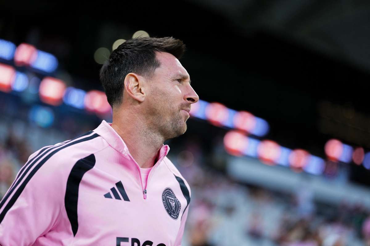 Messi sprijină victimele incendiilor din zona Madrid. Suma donată de argentinian 2 Messi sprijina victimele incendiilor din zona Madrid Suma donata de argentinian1785858274