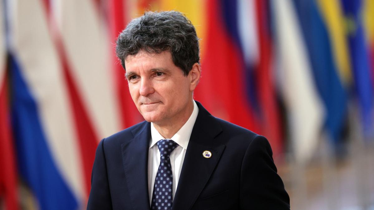 Nicușor Dan va lua parte la Adunarea Generală ONU de la New York. Președintele va rosti un discurs pe 23 septembrie. 2 Nicuser Dan va lua parte la Adunarea Generala ONU de la New York Presedintele va rosti un discurs pe 23 septembrie1787298263