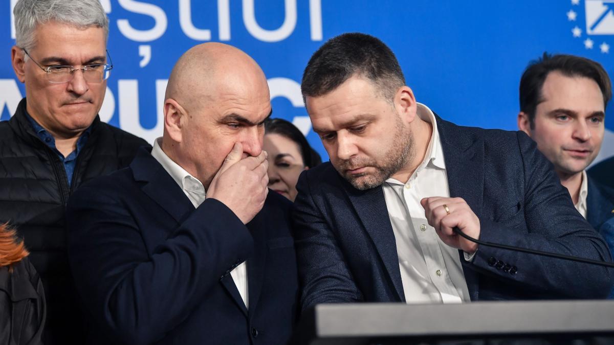 Nume surpriză la conducerea PNL din București: Oana Gheorghiu, Dragoș Pîslaru, Sanda Nicola și Andrei Badiu, noii președinți ai sectoarelor 2 Nume surpriza la conducerea PNL din Bucuresti Oana Gheorghiu Dragos Pislaru Sanda Nicola si Andrei Badiu noii presedinti ai sectoarelor1787316265