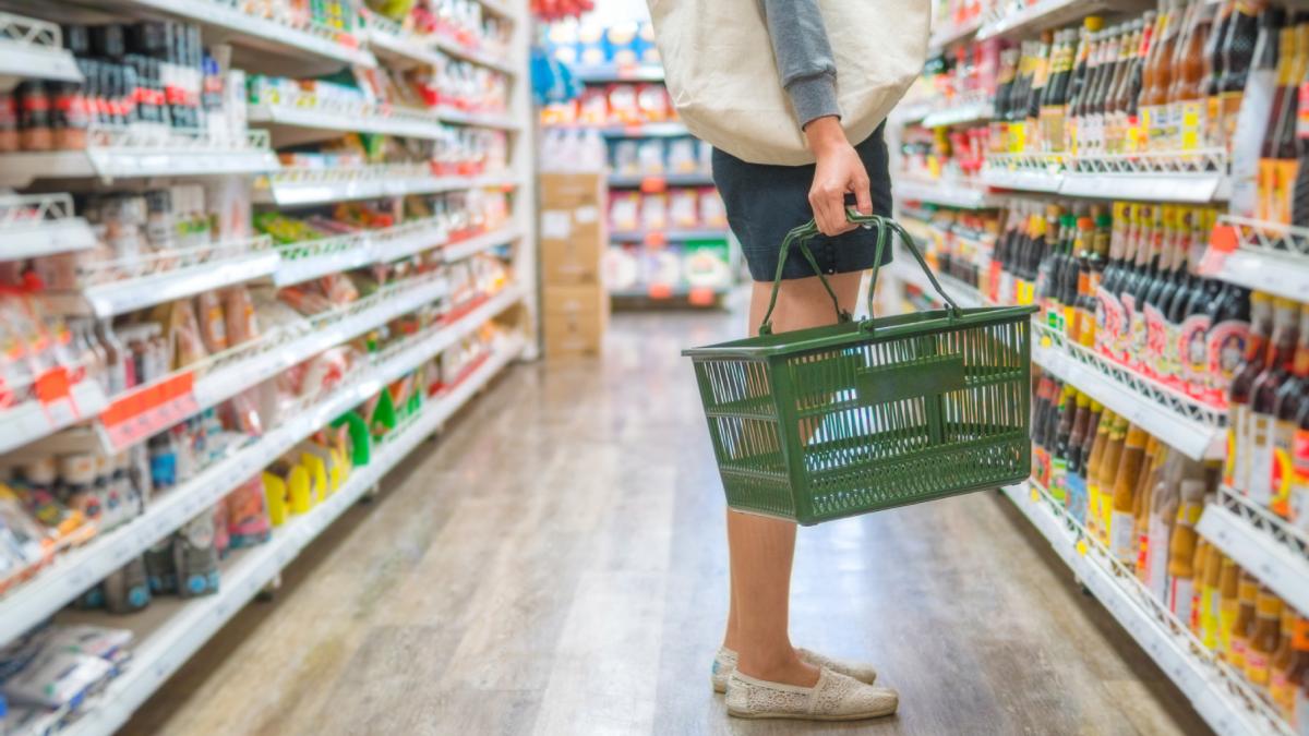 Program redus în centre comerciale și supermarketuri? Bușoi explică modul în care se va raționaliza energia, în caz de... 2 Program reduse in centre comerciale si supermarketuri Busoi explica modul in care se va rationaliza energia in caz de1786656574