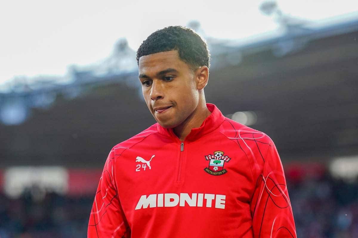 Shea Charles, cel mai scump fotbalist din istoria Irlandei de Nord! Transfer de 35 de milioane de euro 2 Shea Charles cel mai scump fotbalist din istoria Irlandei de Nord Transfer de 35 de milioane de euro1786448692