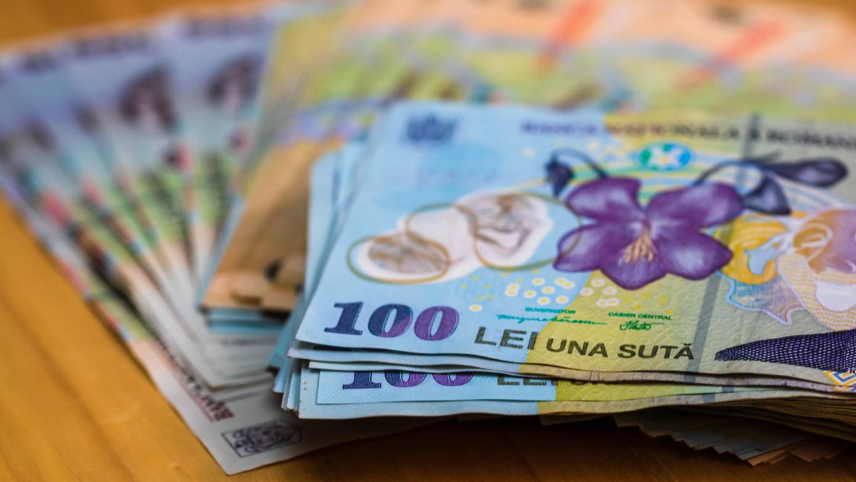 Surse: Ce s-a decis în cadrul ședinței de la Cotroceni referitoare la Legea salarizării. Bugetul alocat salariilor a crescut cu 4 miliarde de lei. 3 Surse Ce s a decis in cadrul sedintei de la Cotroceni referitoare la Legea salarizarii Bugetul alocat salariilor a crescut cu 4 miliarde de lei1787240700