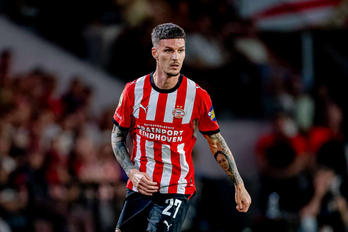 Dennis Man, utilizat doar la final în victoria convingătoare a PSV. Nota acordată 2 dennis man utilizat doar la final in victoria convingatoare a psv nota acordata1787501680