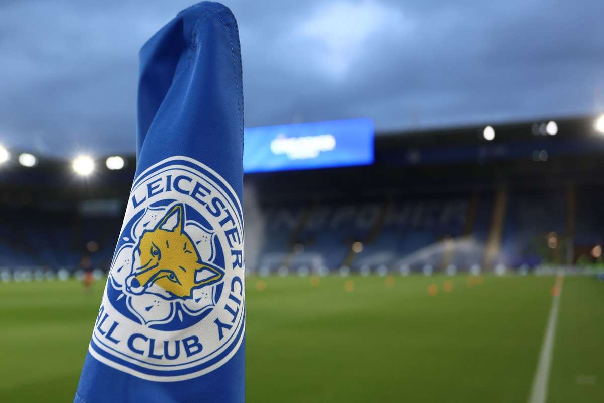 lovitura pentru leicester city dupa caderea in al treilea esalon clubul ar putea fi vandut1786696165