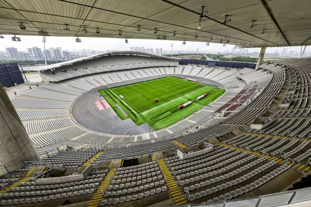 S-a decis locația pentru Supercupa Spaniei din 2027! Barcelona și Real Madrid, printre echipele participante 2 s a decis locatia pentru supercupa spaniei din 2027 barcelona si real madrid printre echipele participante1786632270