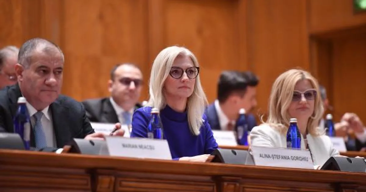 Blocaj la negocieri pentru Guvernul Mureșan. USR ar cere prea multe ministere 2 Blocaj la negocieri pentru Guvernul Mureșan. USR ar cere prea multe ministere