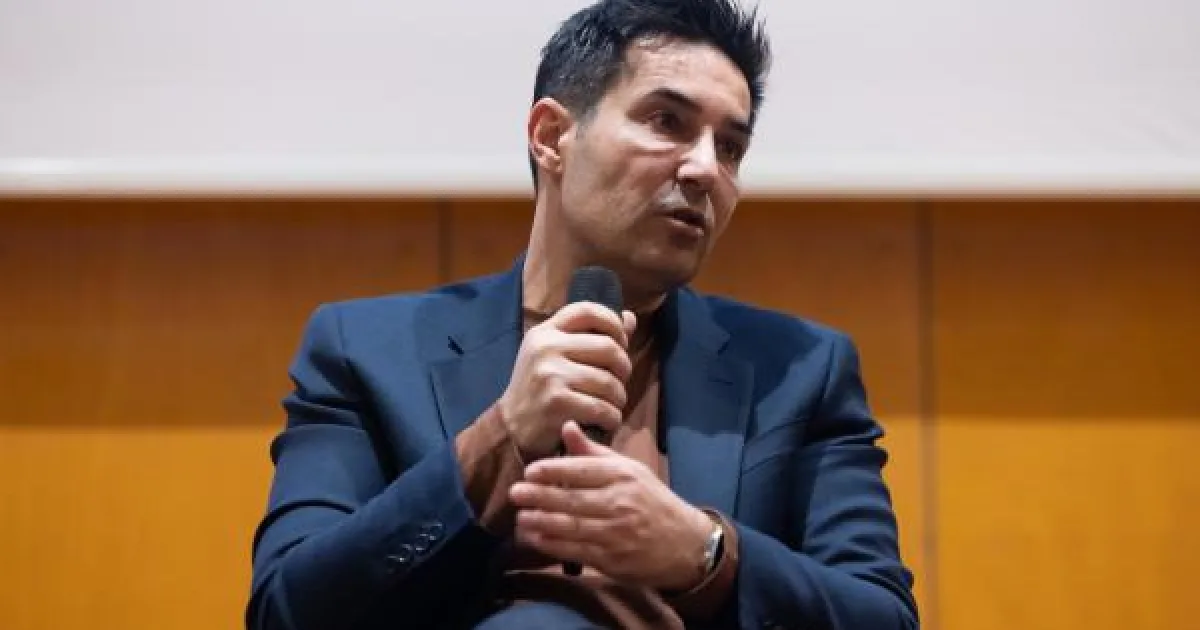 Corlăţean critică programul lui Mureşan: Lipsește capitolul de politică externă 3 Corlăţean critică programul lui Mureşan: Lipsește capitolul de politică externă