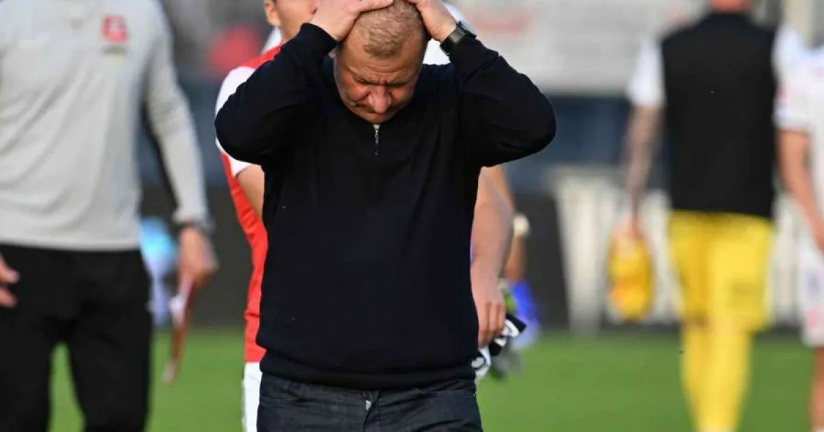 Dorinel Munteanu, învins pe teren propriu! FC Bacău ia toate punctele de la Reșița 2 Dorinel Munteanu, învins pe teren propriu! FC Bacău ia toate punctele de la Reșița