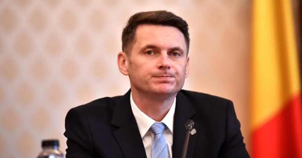 Fifor cere explicaţii oficiale privind prezenţa a trei generali la audierea lui Miruţă 2 Fifor cere explicaţii oficiale privind prezenţa a trei generali la audierea lui Miruţă