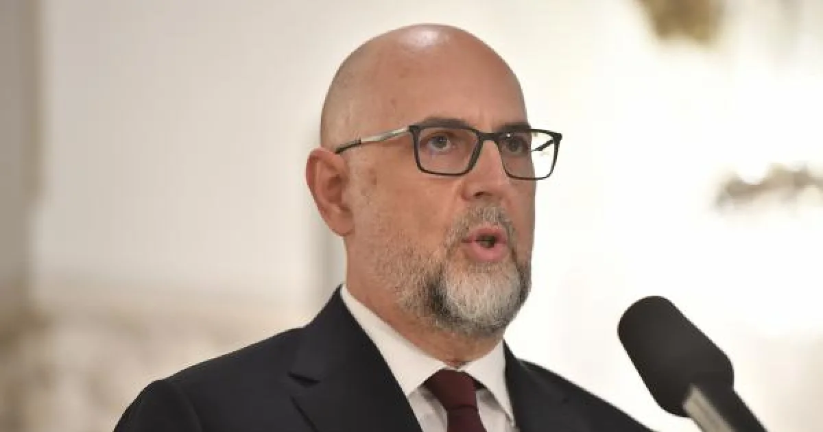 MApN, despre Miruță și cei 3 generali la audieri: S-a încadrat în practica ministerului 2 MApN, despre Miruță și cei 3 generali la audieri: S-a încadrat în practica ministerului